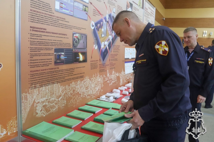 РУКОВОДИТЕЛЬ ВНЕВЕДОМСТВЕННОЙ ОХРАНЫ  РЕСПУБЛИКИ АЛТАЙ ПРИНЯЛ УЧАСТИЕ В РАСШИРЕННОМ ЗАСЕДАНИИ ГЛАВНОГО УПРАВЛЕНИЯ ВНЕВЕДОМСТВЕННОЙ ОХРАНЫ  РОСГВАРДИИ ВО ВЛАДИВОСТОКЕ