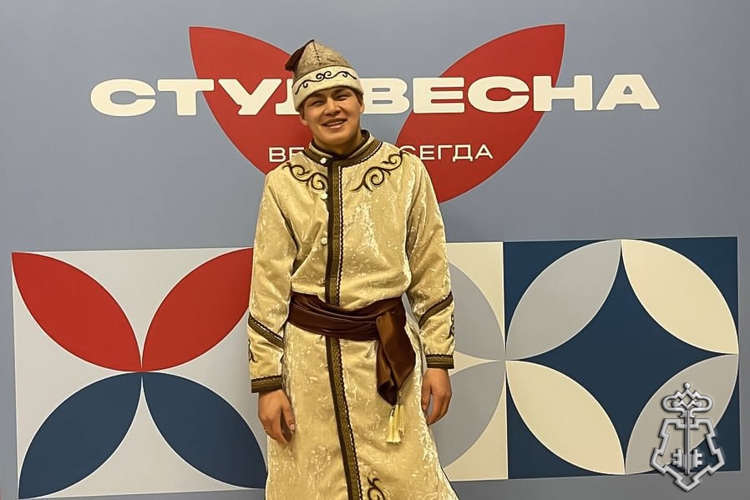 РОСГВАРДЕЕЦ  ИЗ ГОРНО-АЛТАЙКА СТАЛ ЛАУРЕАТОМ ВСЕРОССИЙСКОГО ФЕСТИВАЛЯ "СТУДВЕСНА" В КАЗАНИ