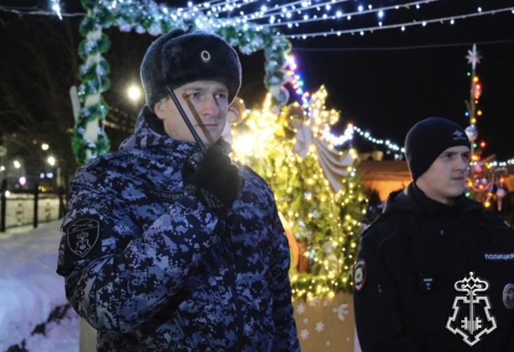 В РОЖДЕСТВЕНСКУЮ НОЧЬ РОСГВАРДИЯ ОБЕСПЕЧИЛА ПРАВОПОРЯДОК И БЕЗОПАСЕОСТЬ НА ТЕРРИТОРИИ РЕСПУБЛИКИ АЛТАЙ