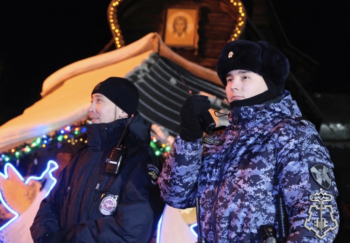 В РОЖДЕСТВЕНСКУЮ НОЧЬ РОСГВАРДИЯ ОБЕСПЕЧИЛА ПРАВОПОРЯДОК И БЕЗОПАСЕОСТЬ НА ТЕРРИТОРИИ РЕСПУБЛИКИ АЛТАЙ
